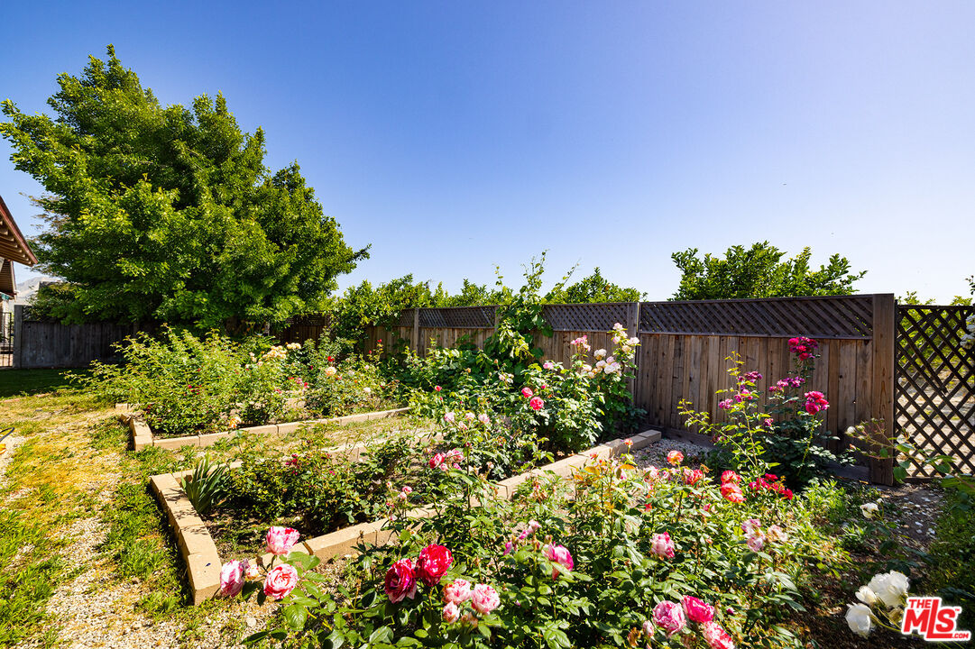 13721 W Telegraph Rd