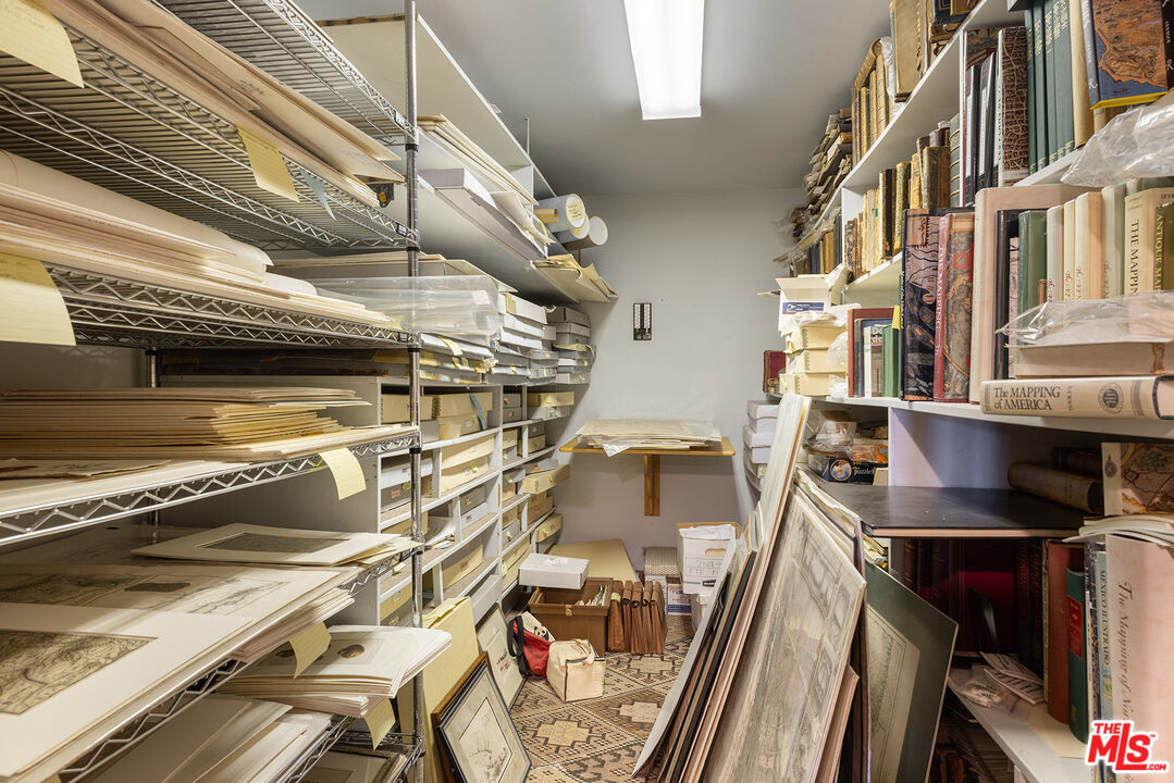 13721 W Telegraph Rd