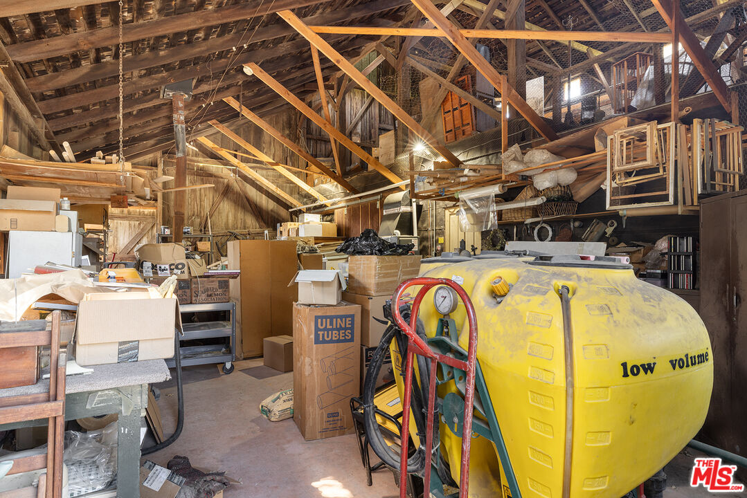 13721 W Telegraph Rd