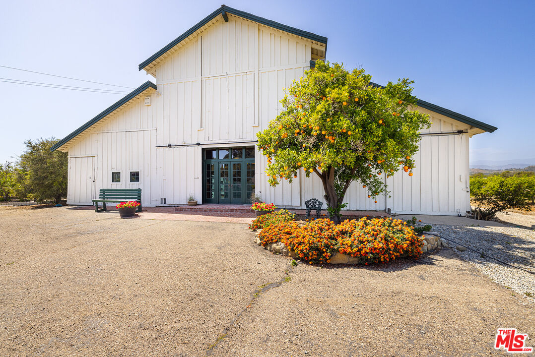 13721 W Telegraph Rd