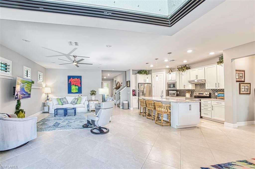 10859 Maitland WAY