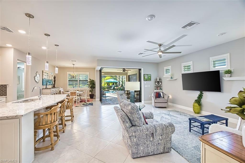 10859 Maitland WAY