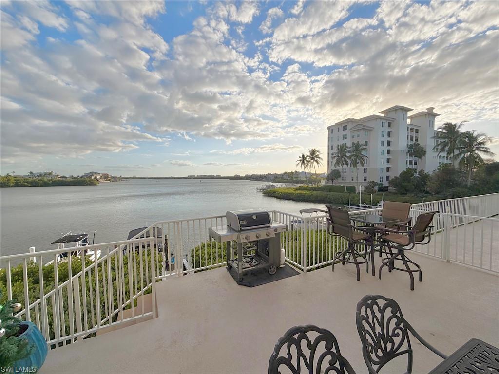 4895 Bonita Beach RD 601