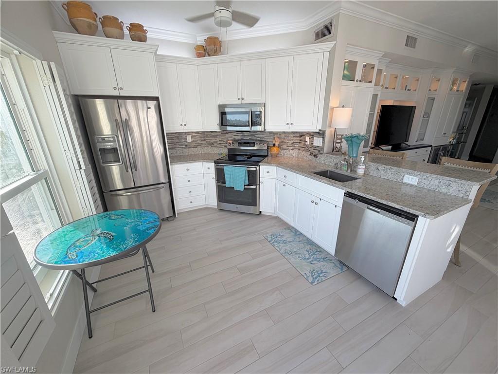 4895 Bonita Beach RD 601