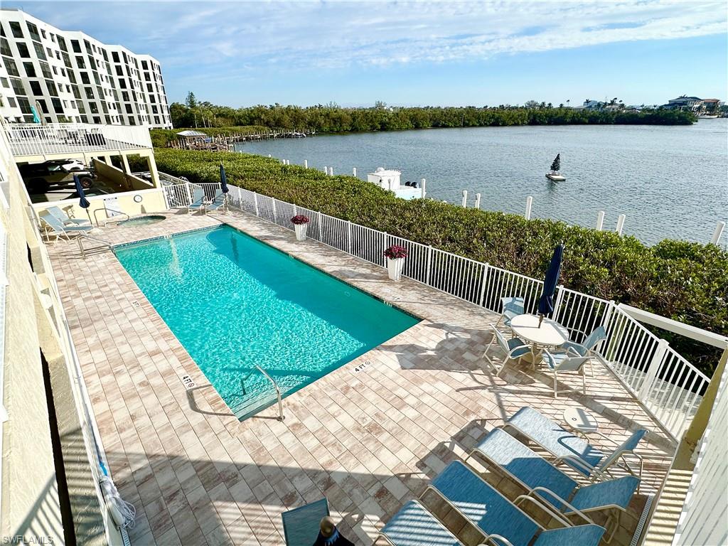 4895 Bonita Beach RD 601