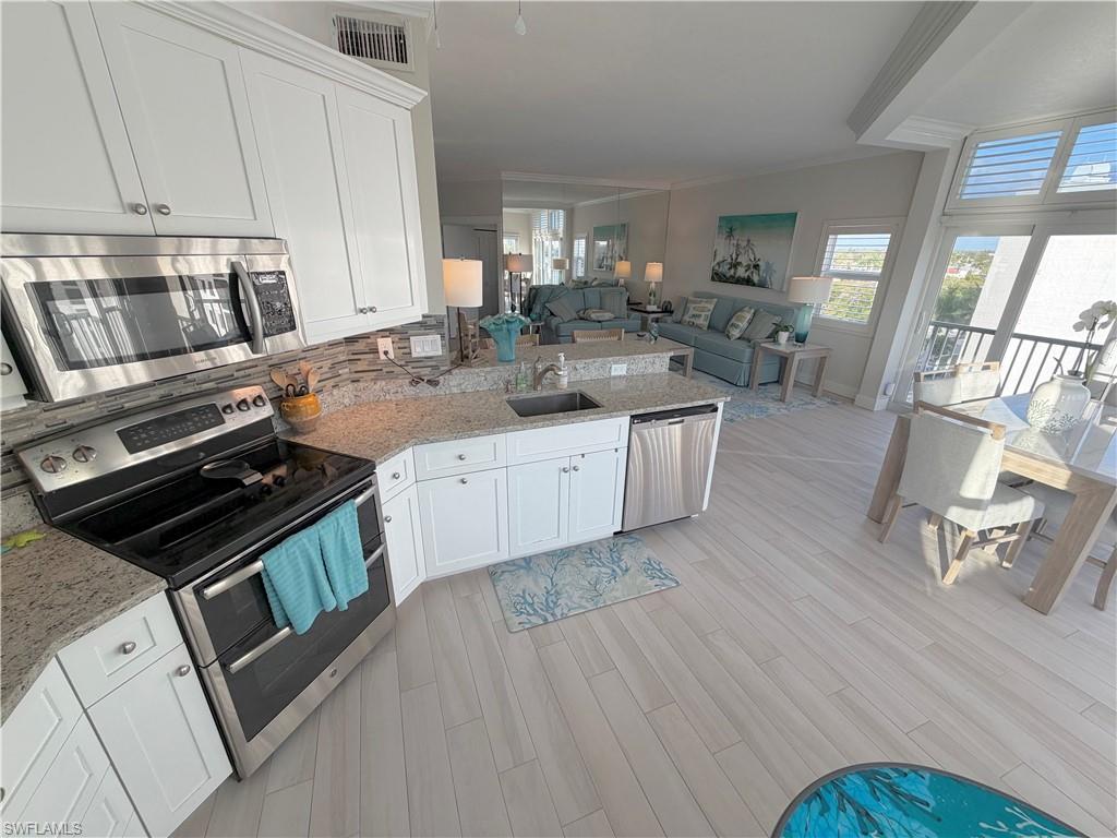 4895 Bonita Beach RD 601