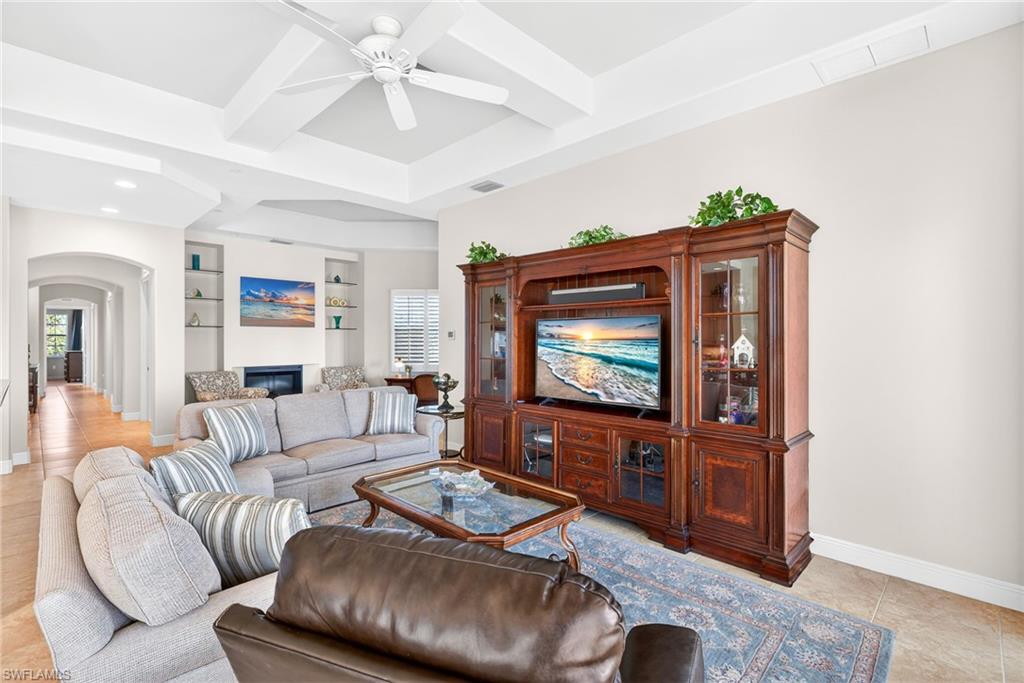 584 Avellino Isles CIR # 19302