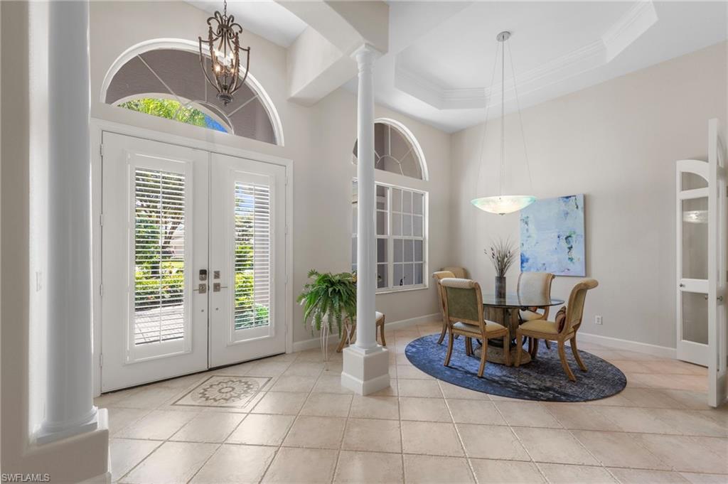 22043 Sycamore Grove