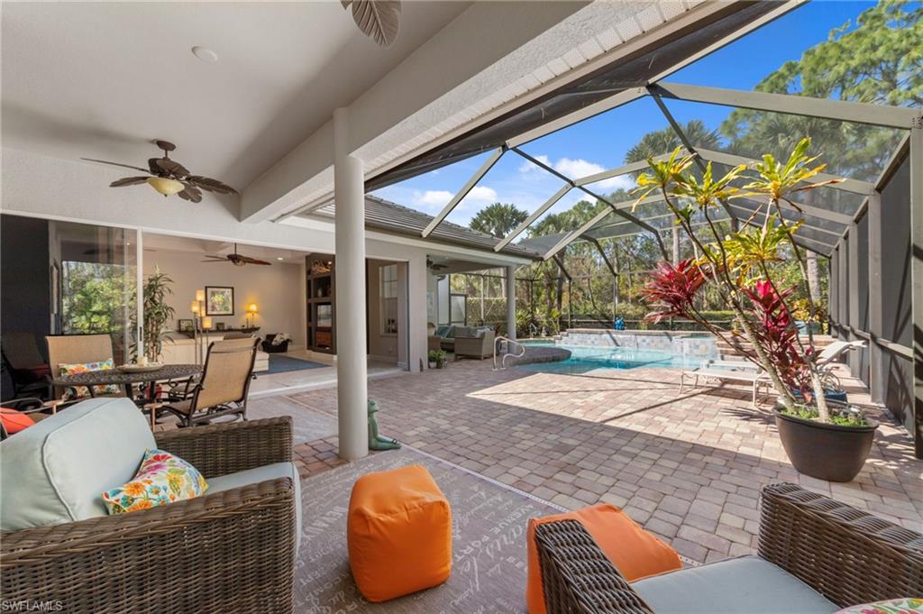 22043 Sycamore Grove