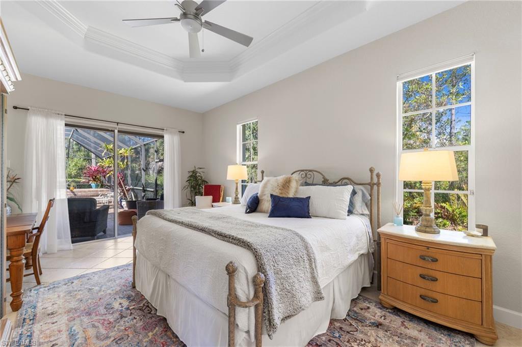 22043 Sycamore Grove