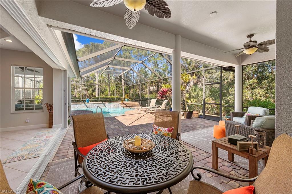 22043 Sycamore Grove