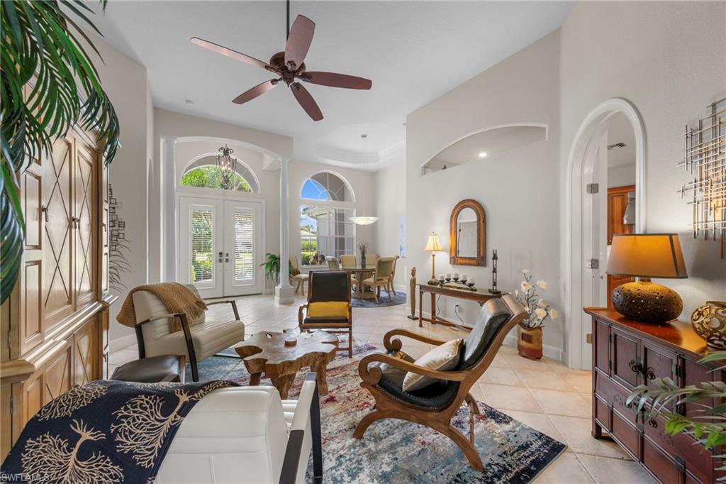 22043 Sycamore Grove