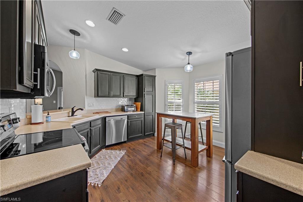 3401 Morning Lake DR # 202