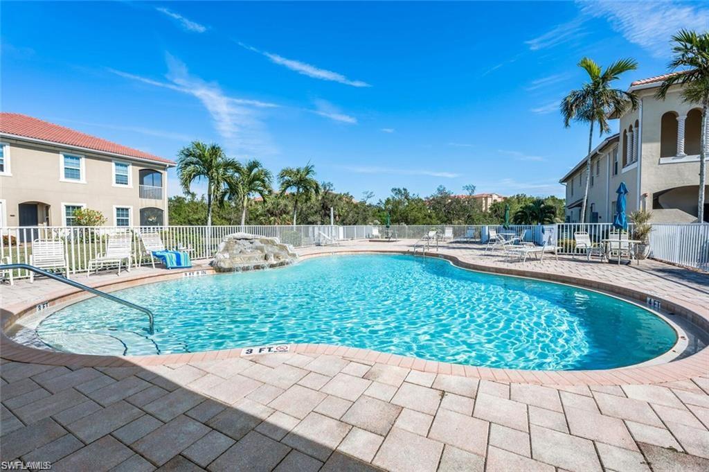 8541 Oakshade CIR 2