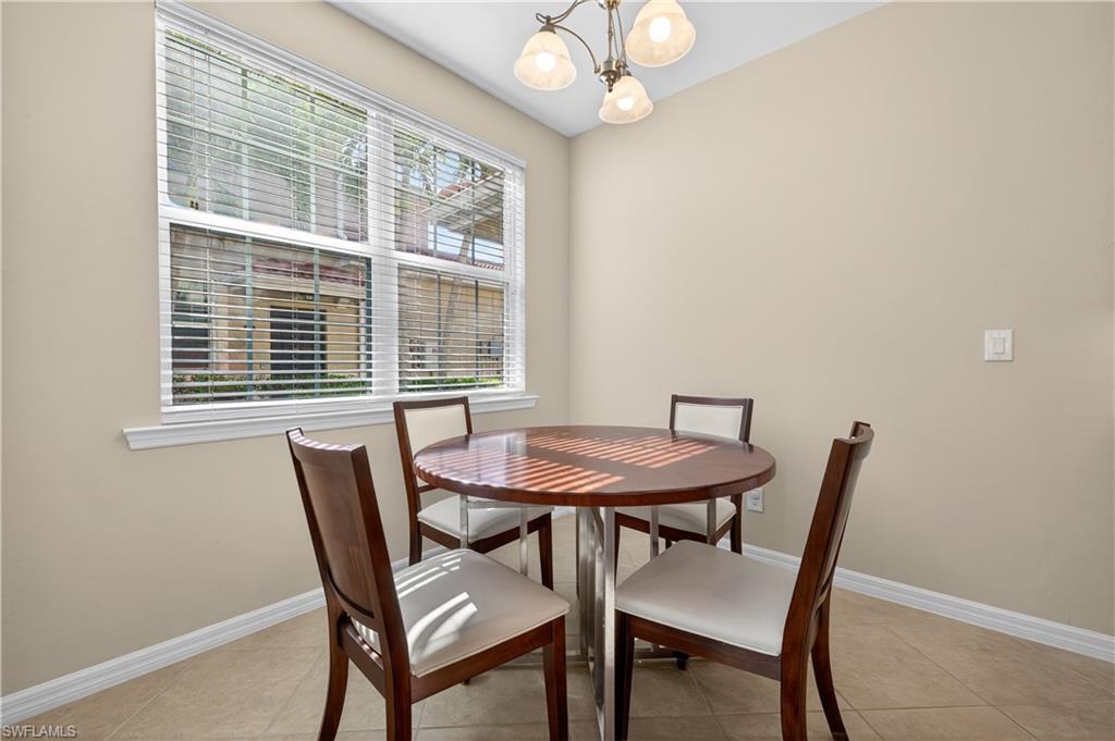 8541 Oakshade CIR 2