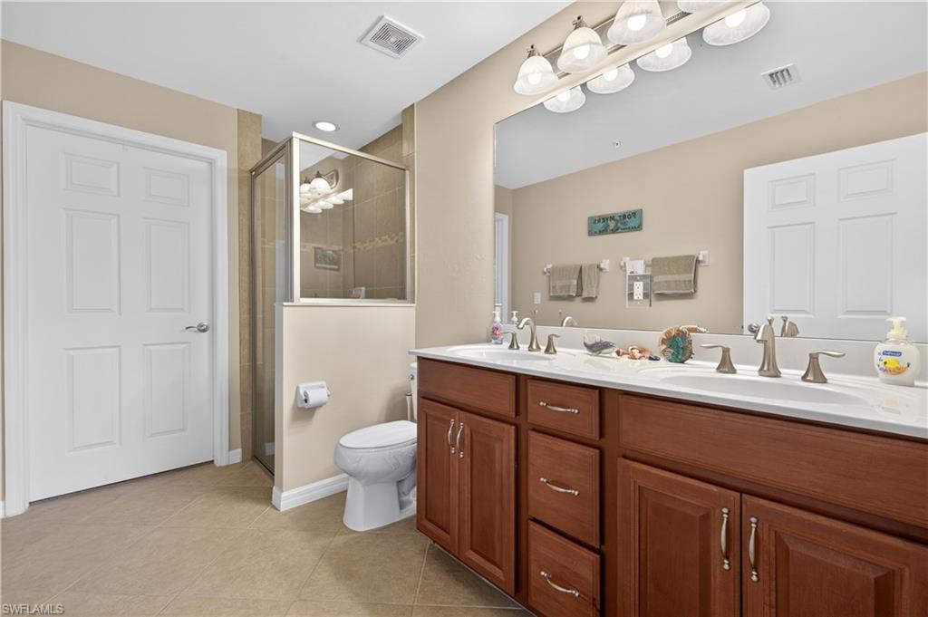 8541 Oakshade CIR 2