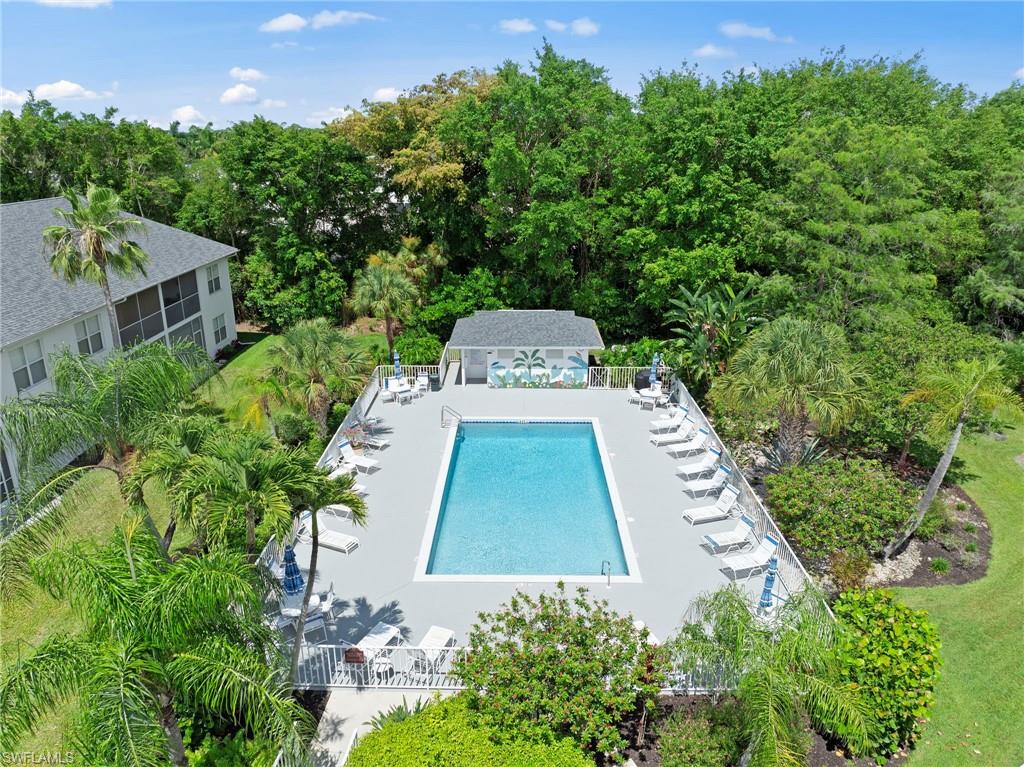 1240 Sarah Jean CIR M205
