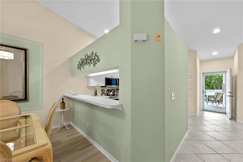 1240 Sarah Jean CIR M205