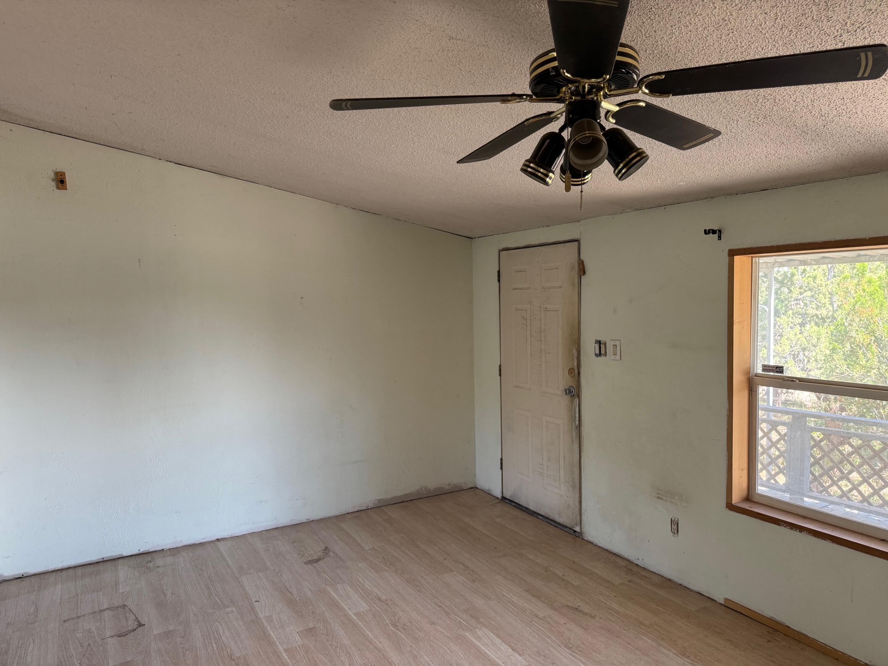 13 E WILLARD Road