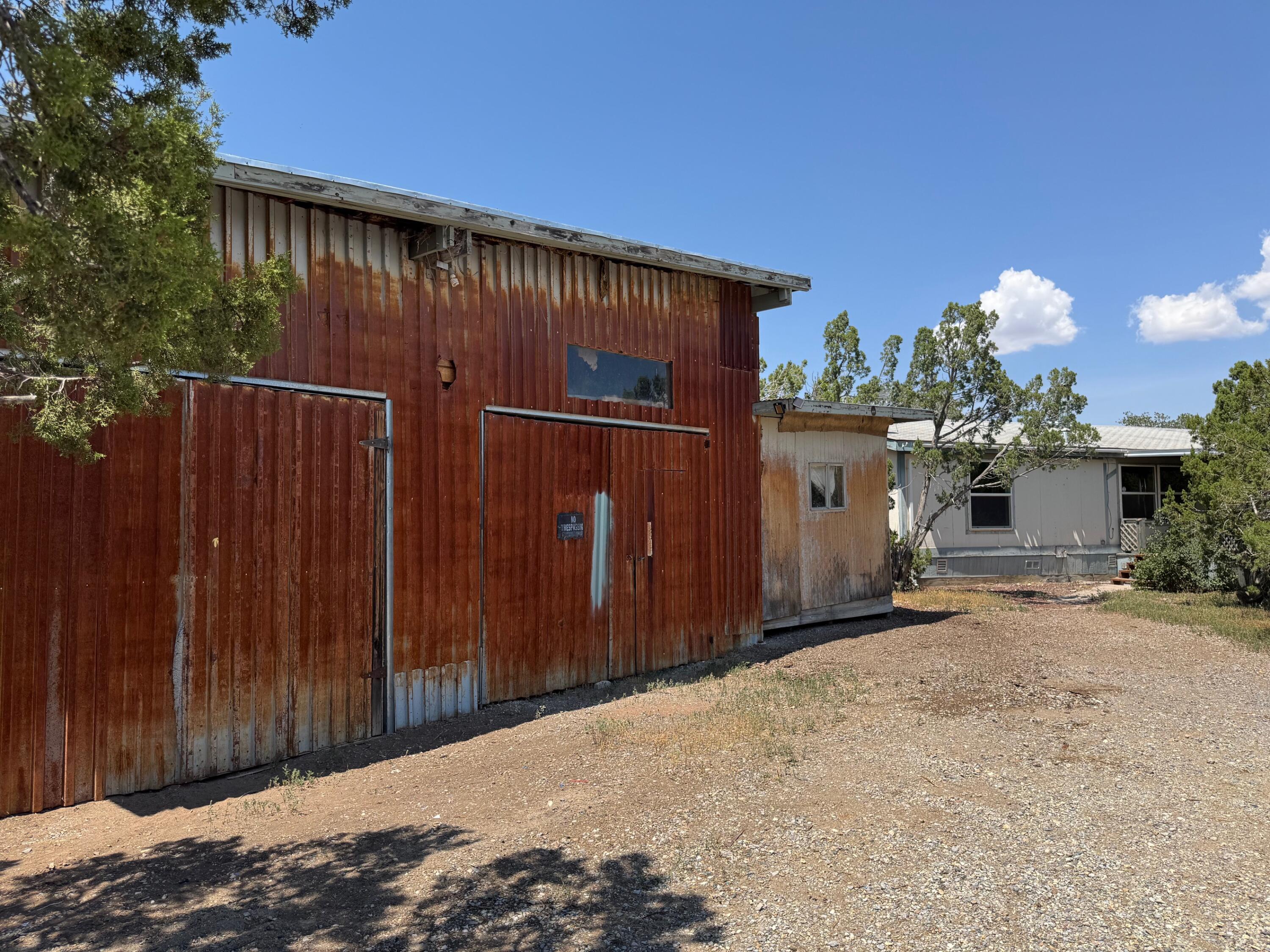 13 E WILLARD Road