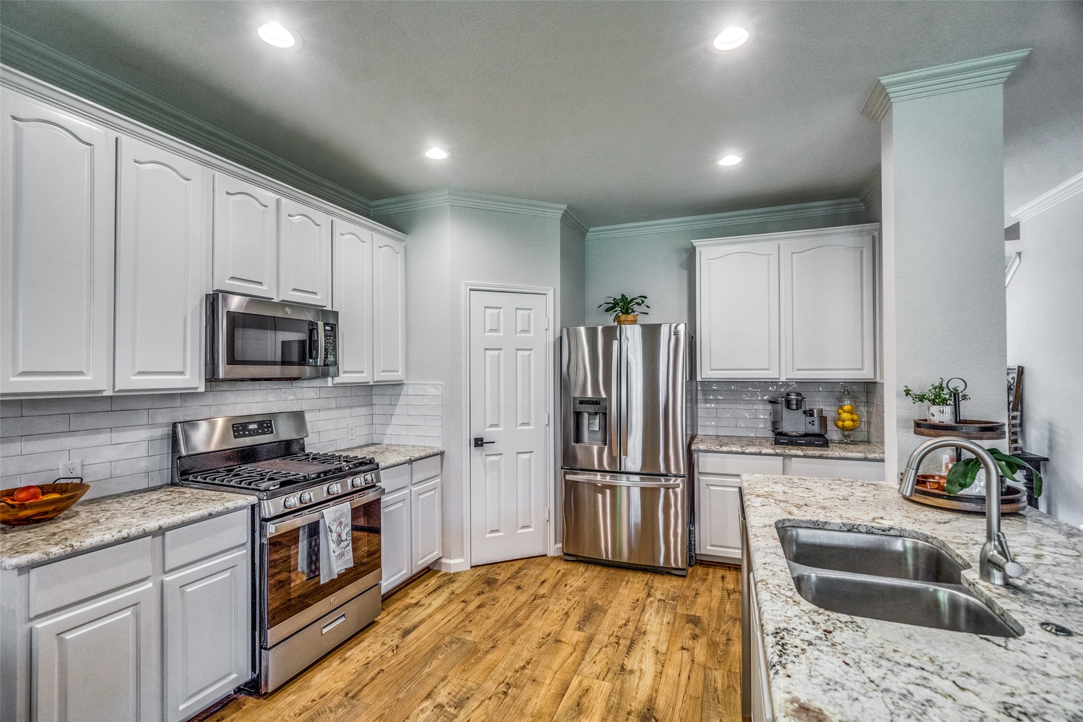 2408 Sheldon Drive
