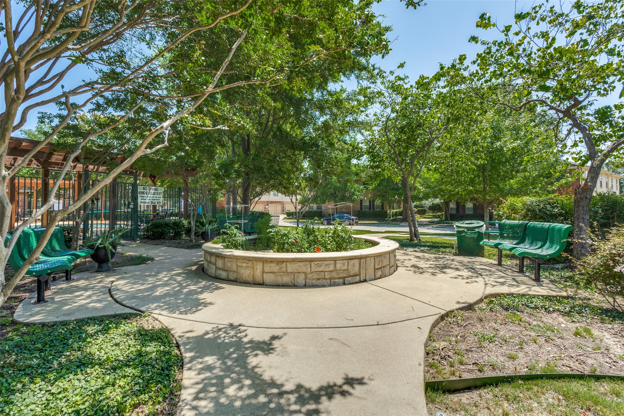 4108 Kyndra Circle
