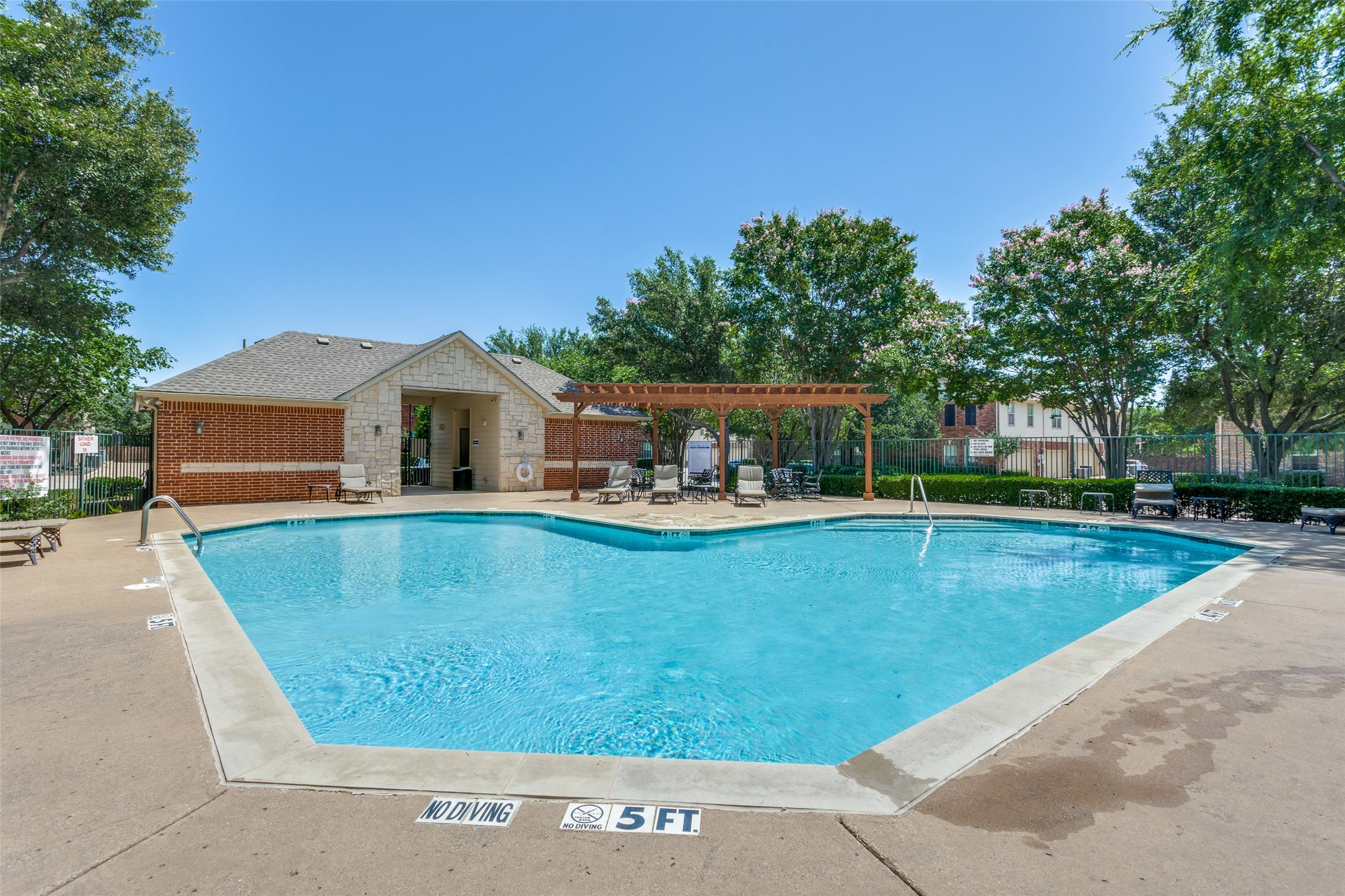 4108 Kyndra Circle