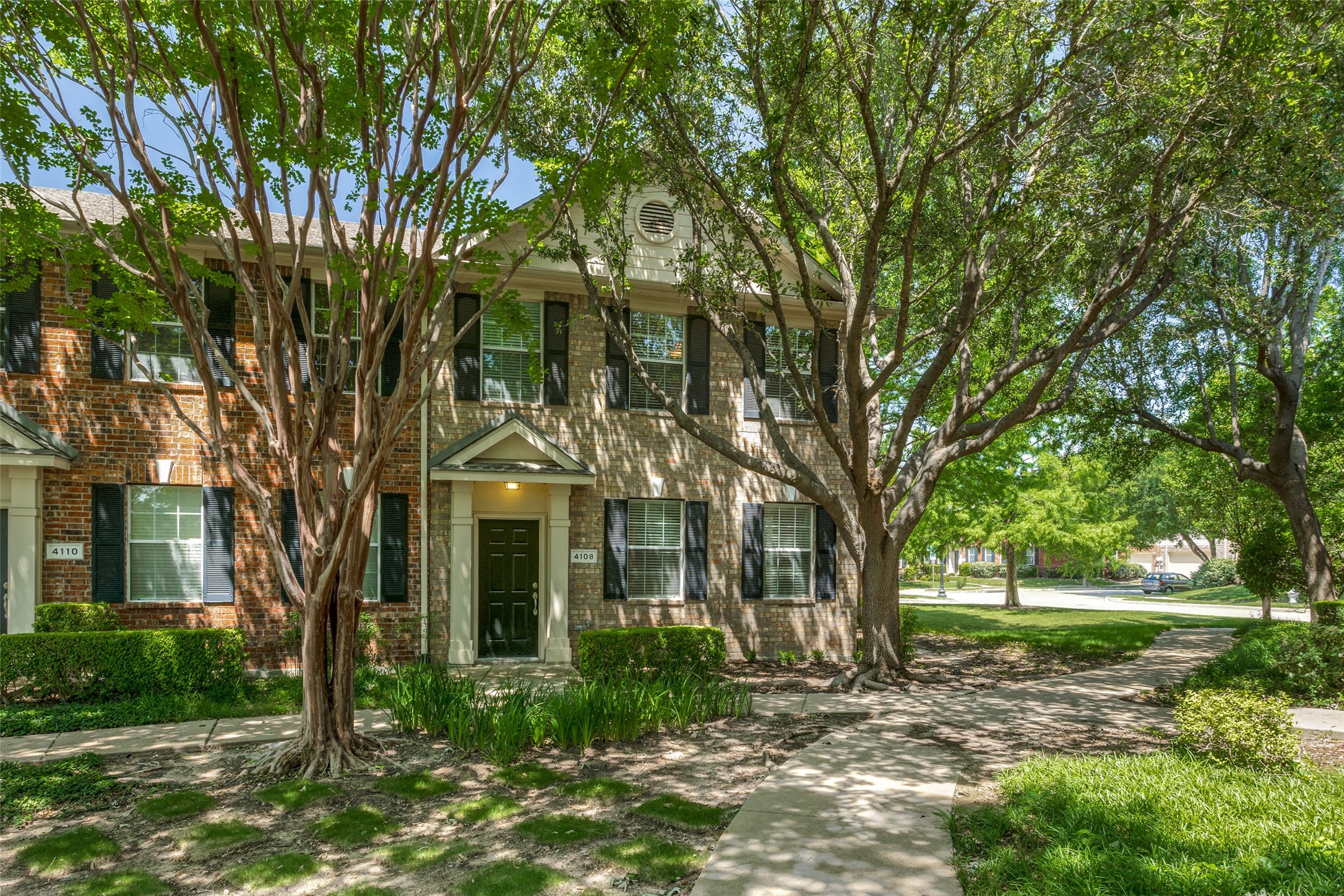 4108 Kyndra Circle