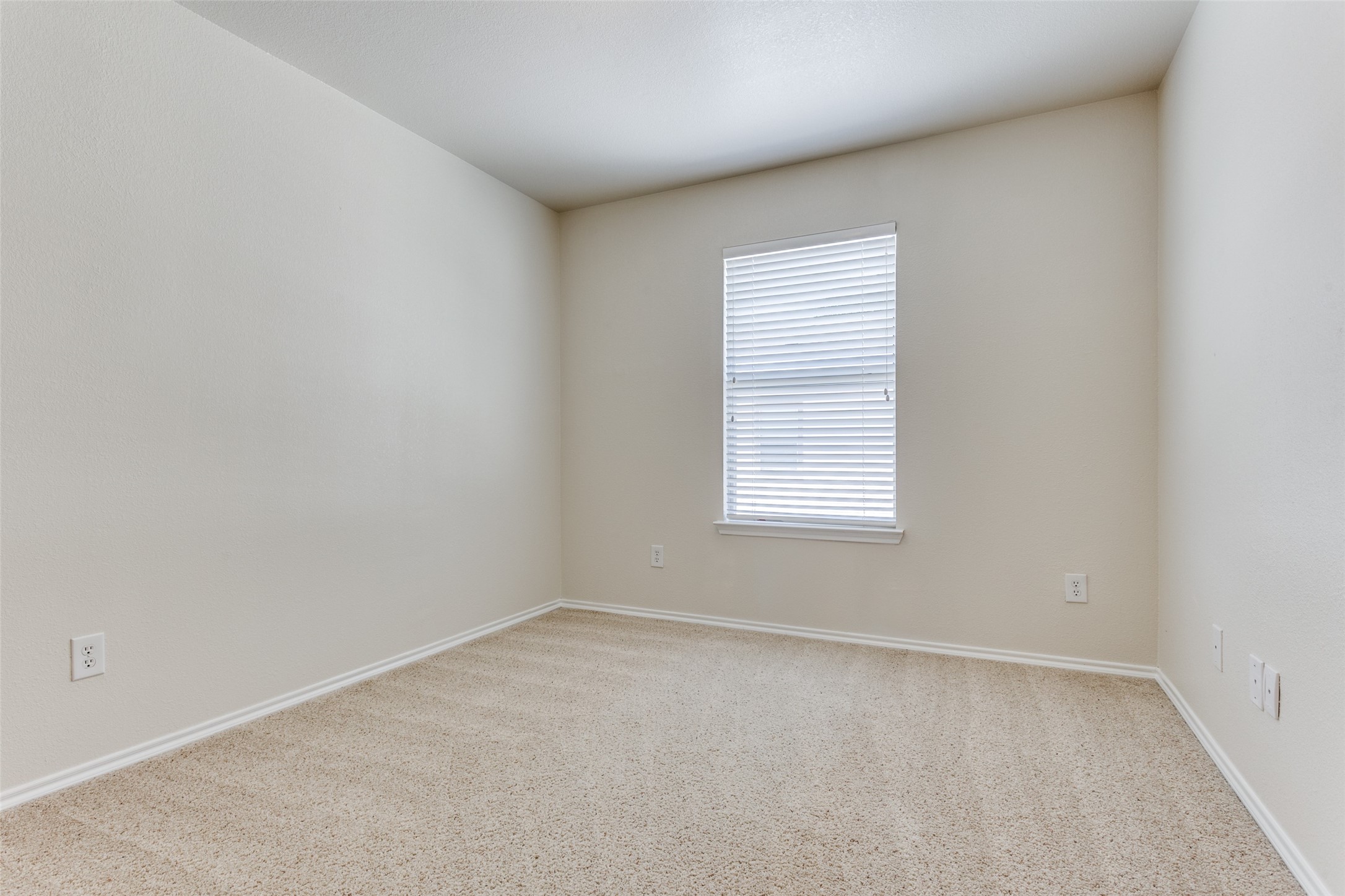 4108 Kyndra Circle