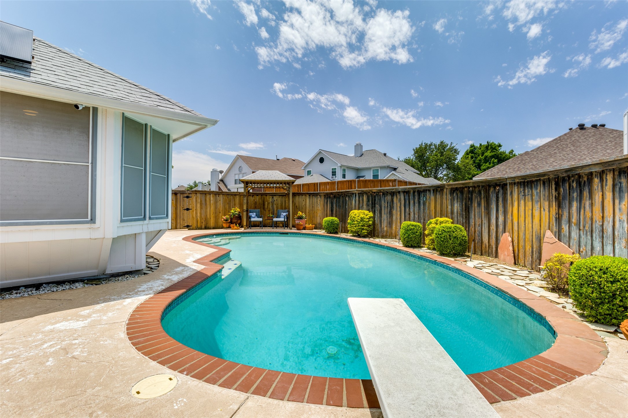 7305 Crestfield Circle