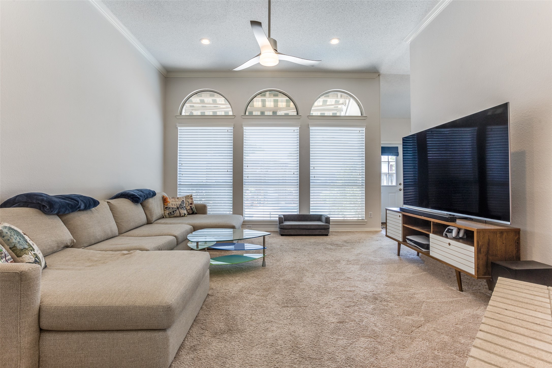 7305 Crestfield Circle