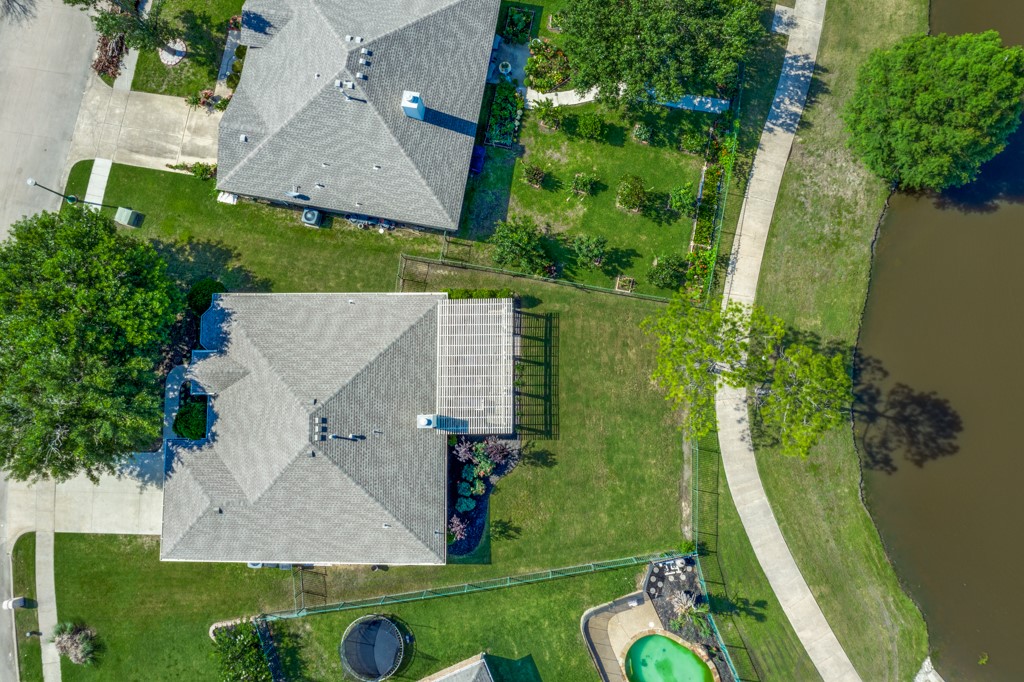 1911 Three Fountains Road