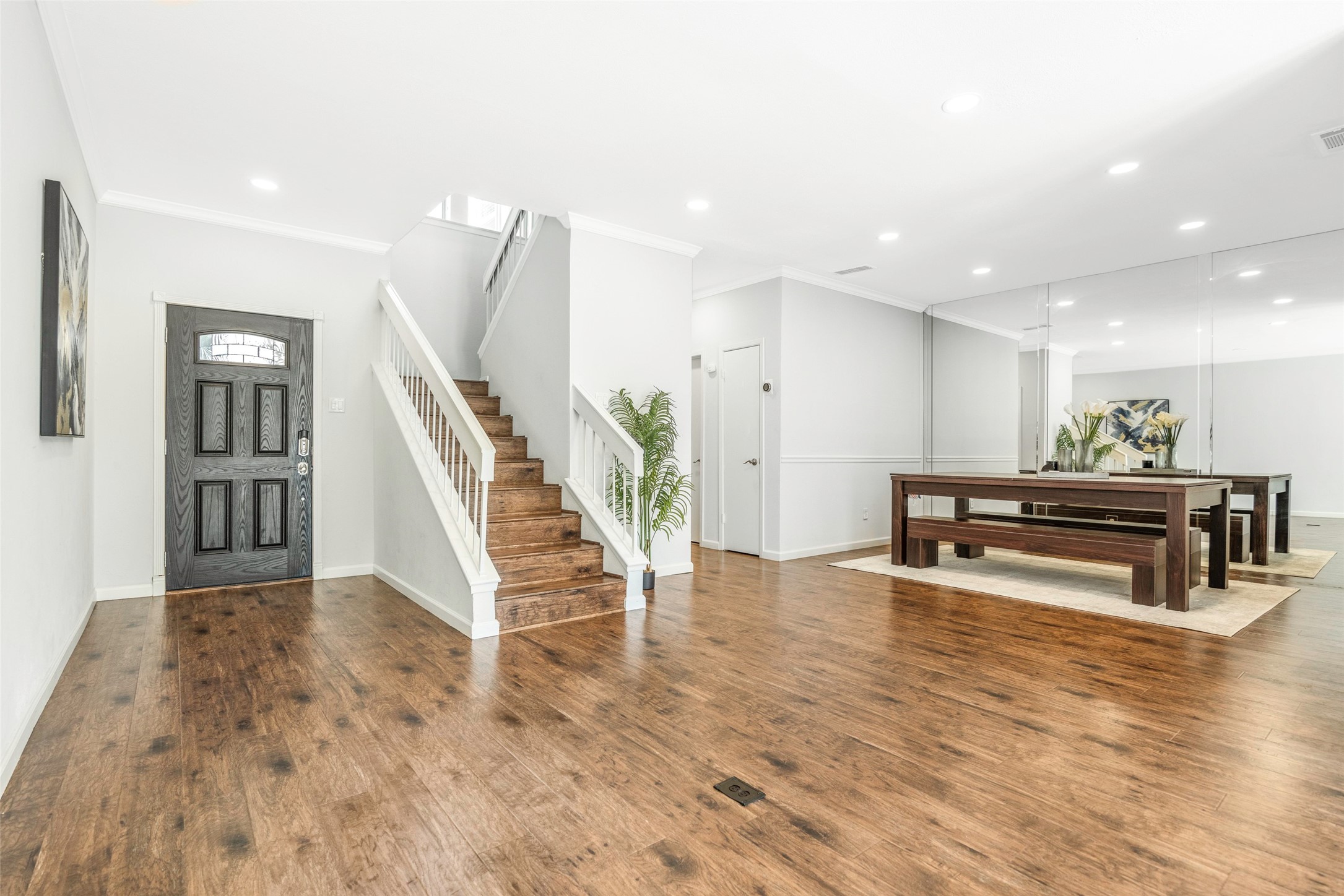 12564 Montego Plaza
