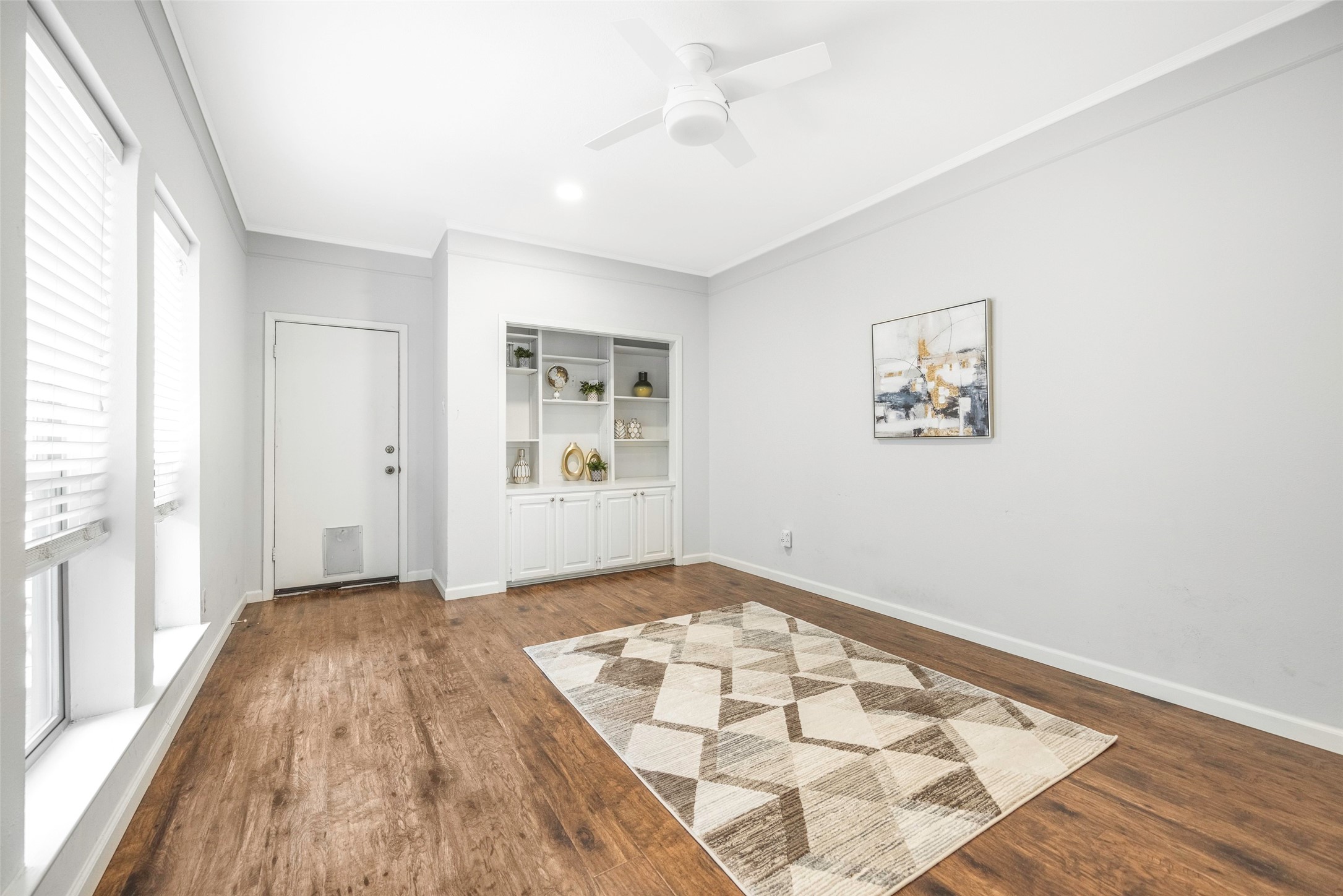12564 Montego Plaza