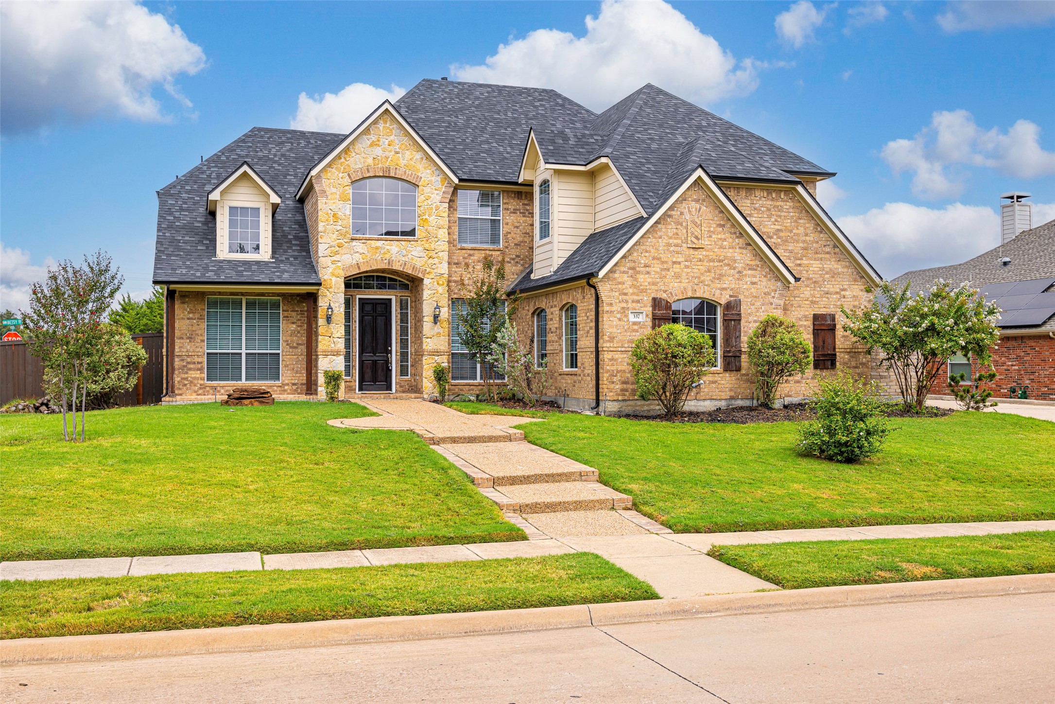337 Daleport Drive