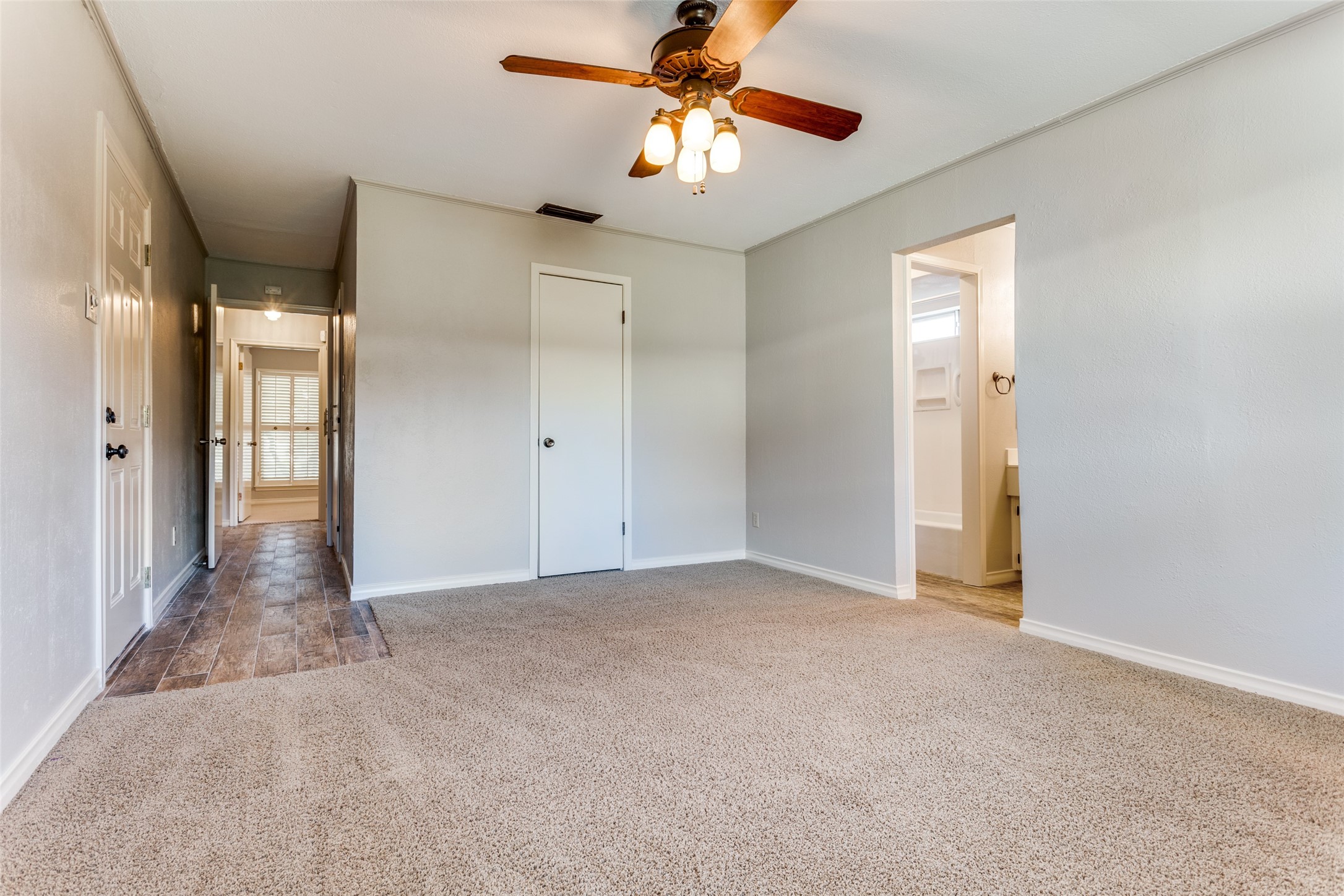 1233 Gardengate Circle