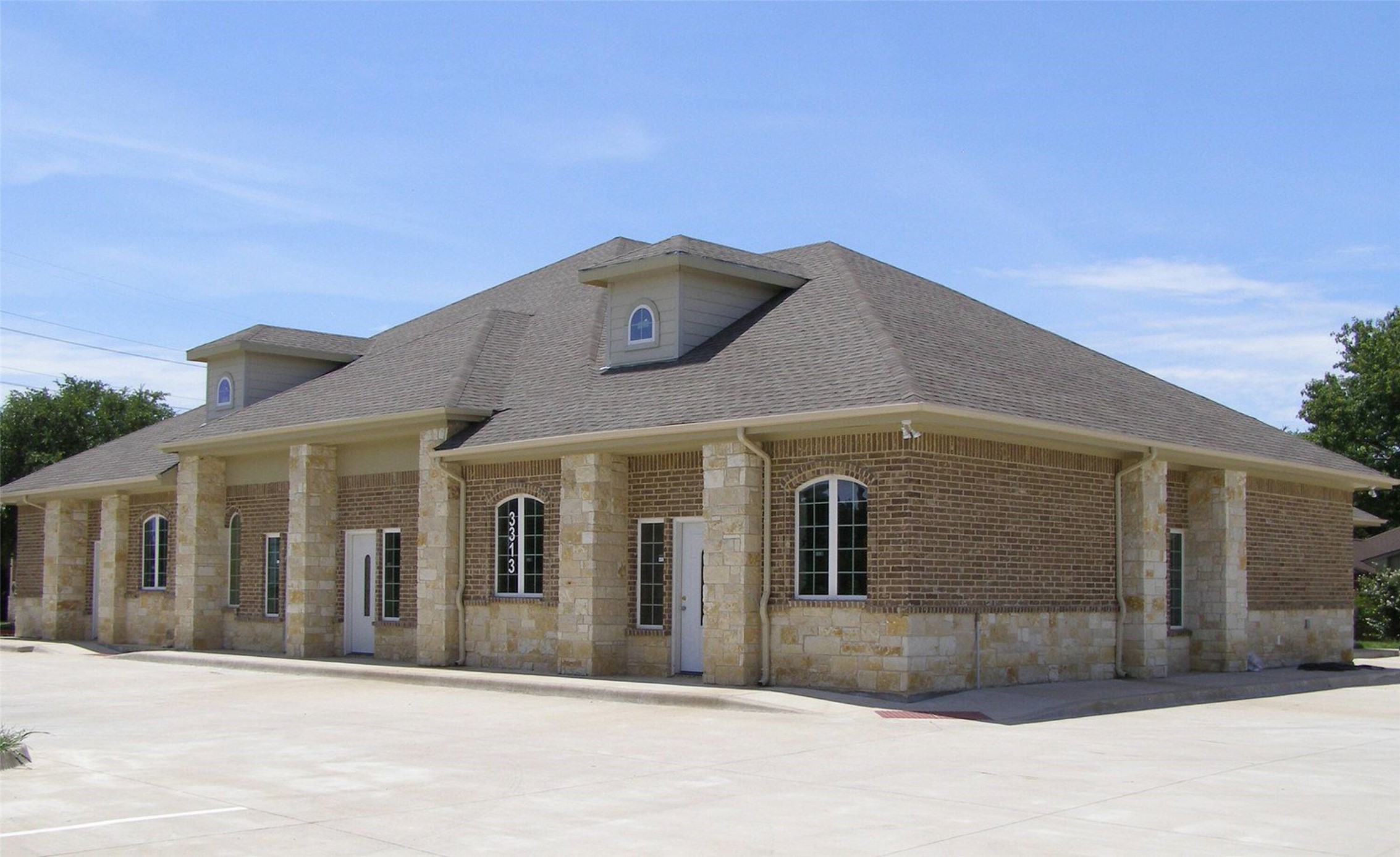 3313 Naaman School Road 500