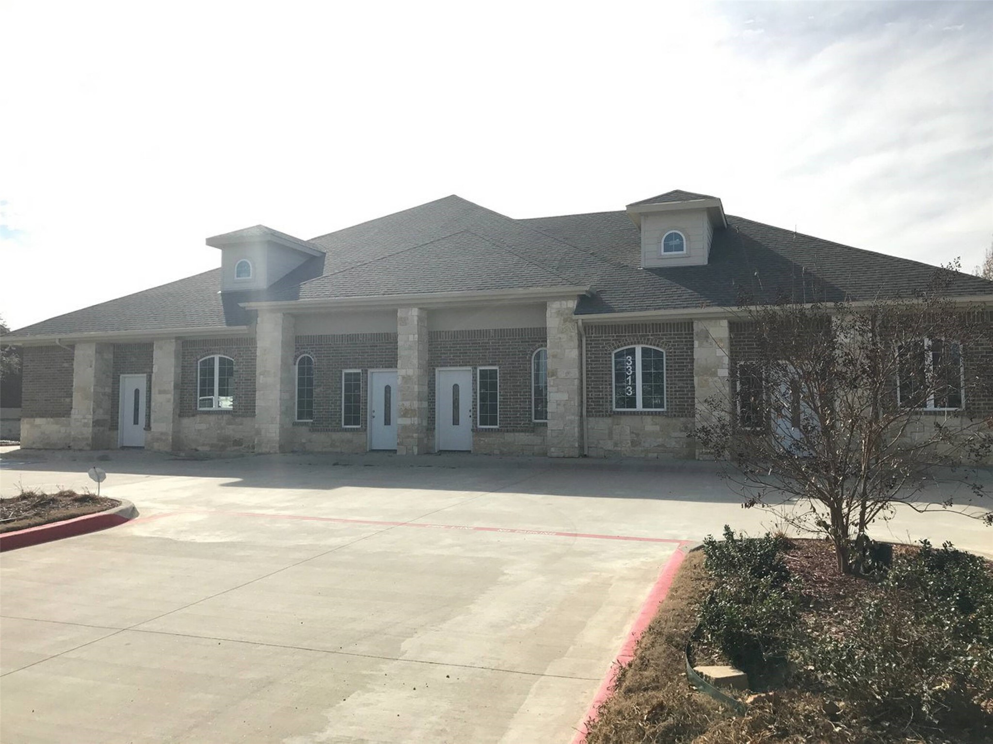3313 Naaman School Road 500