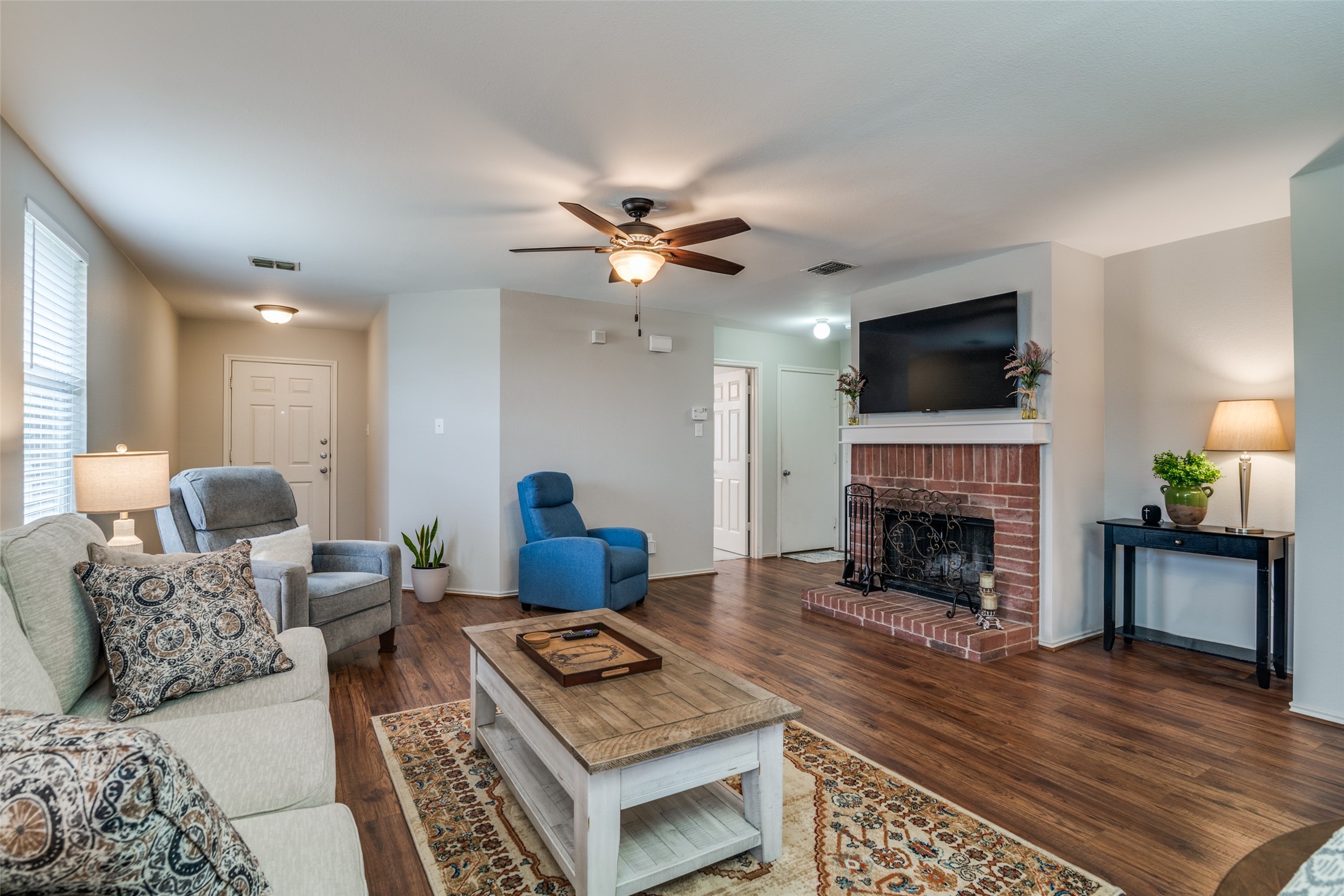 719 Gallant Court