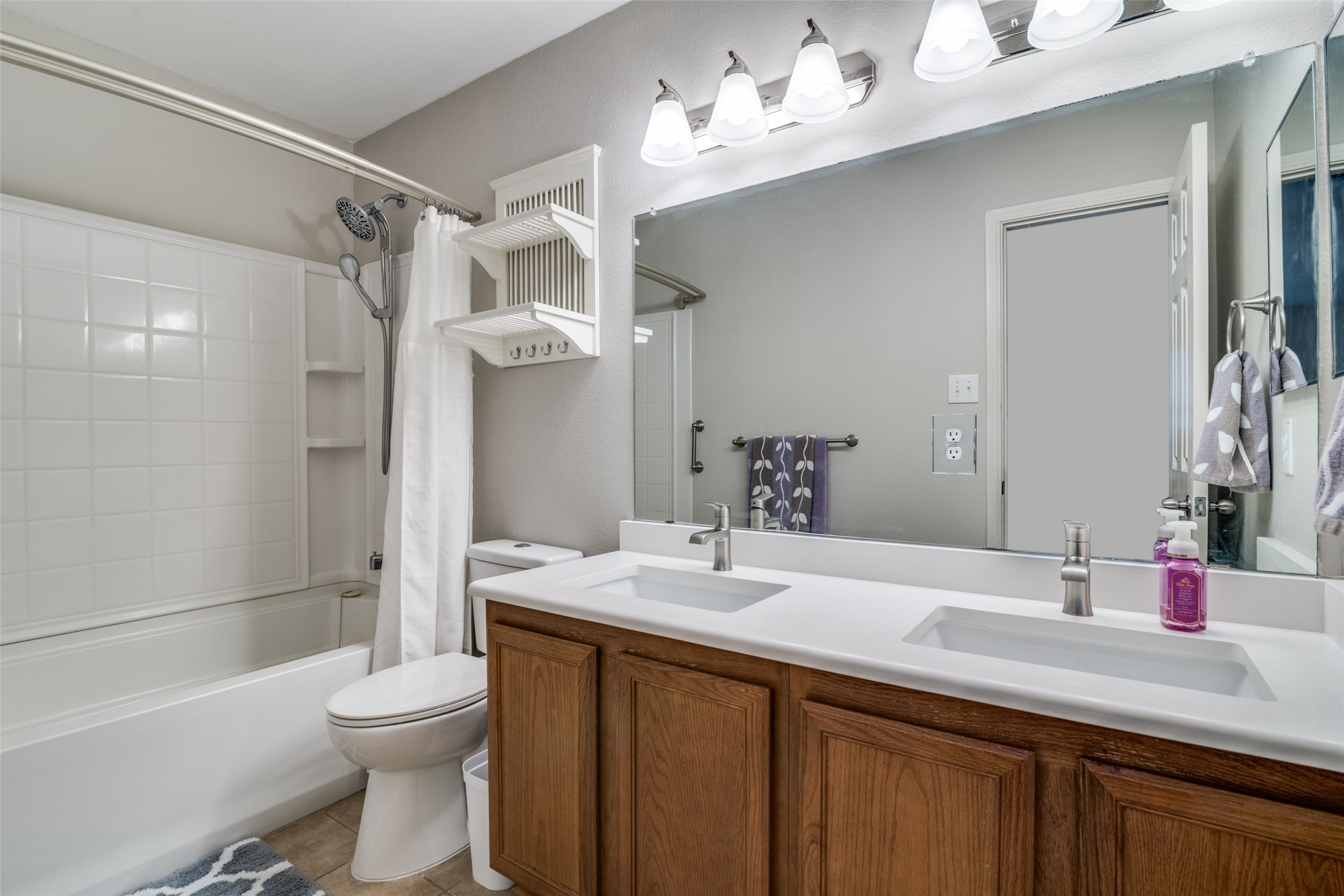 719 Gallant Court