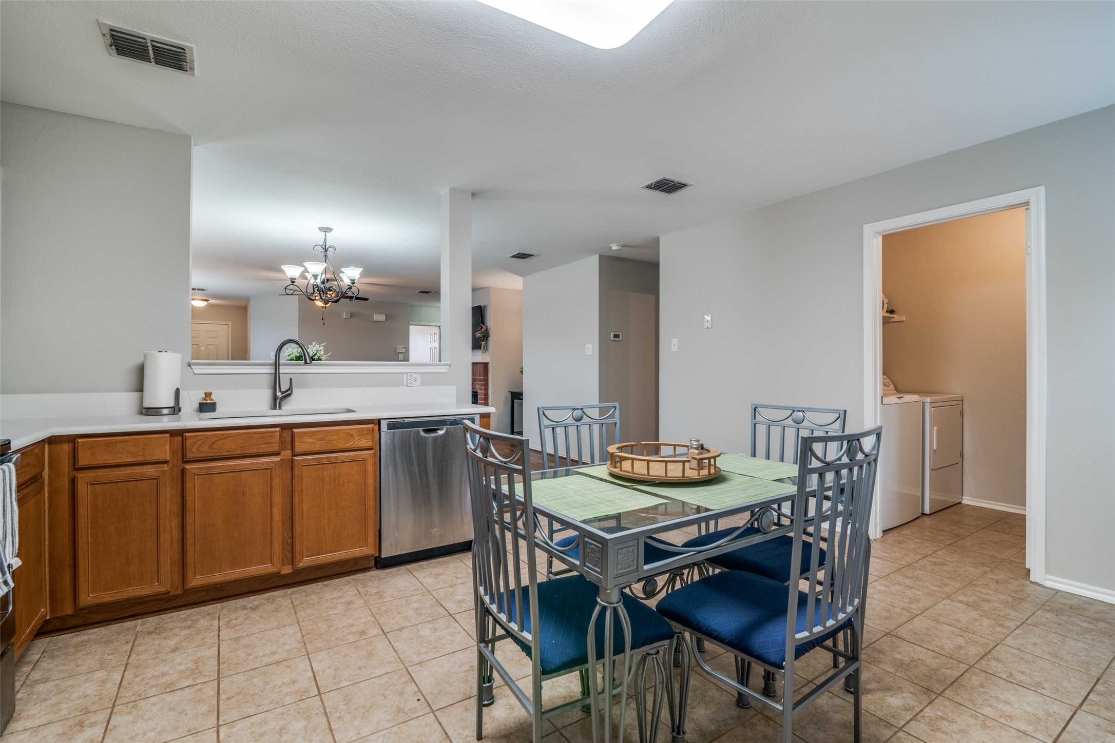 719 Gallant Court