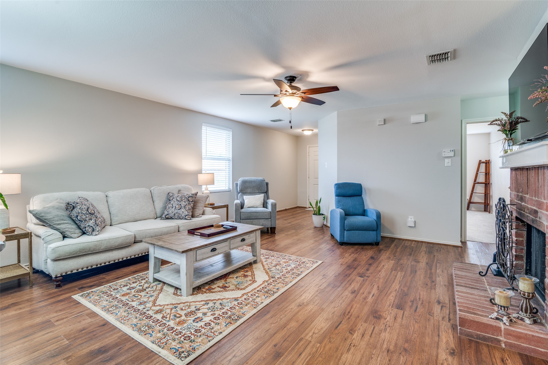 719 Gallant Court
