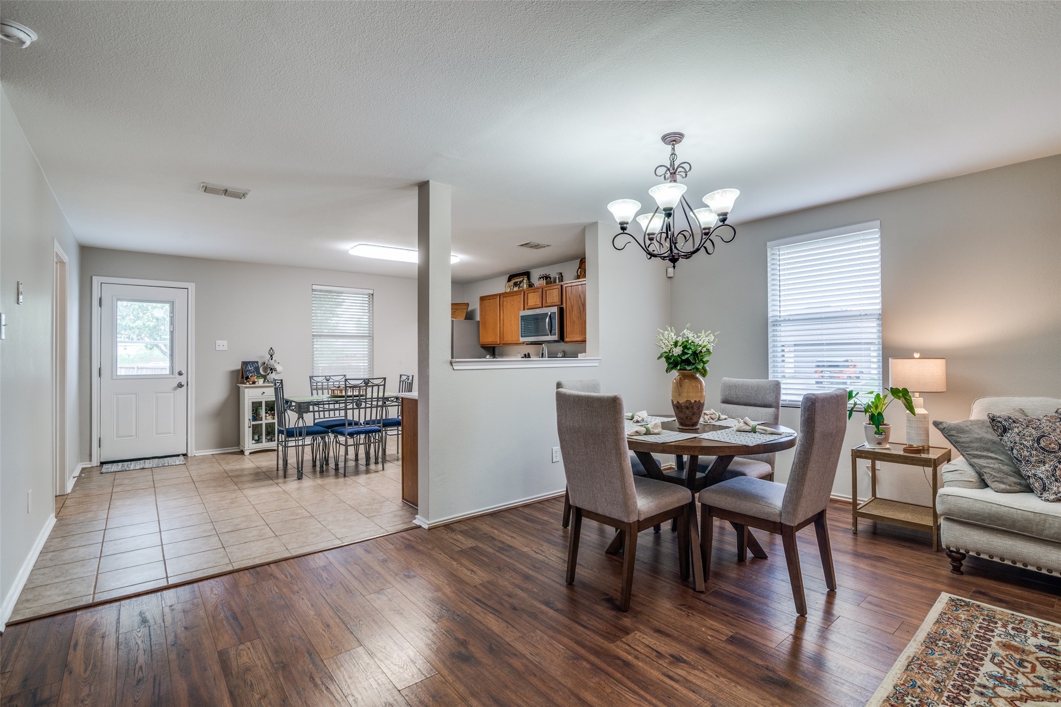 719 Gallant Court