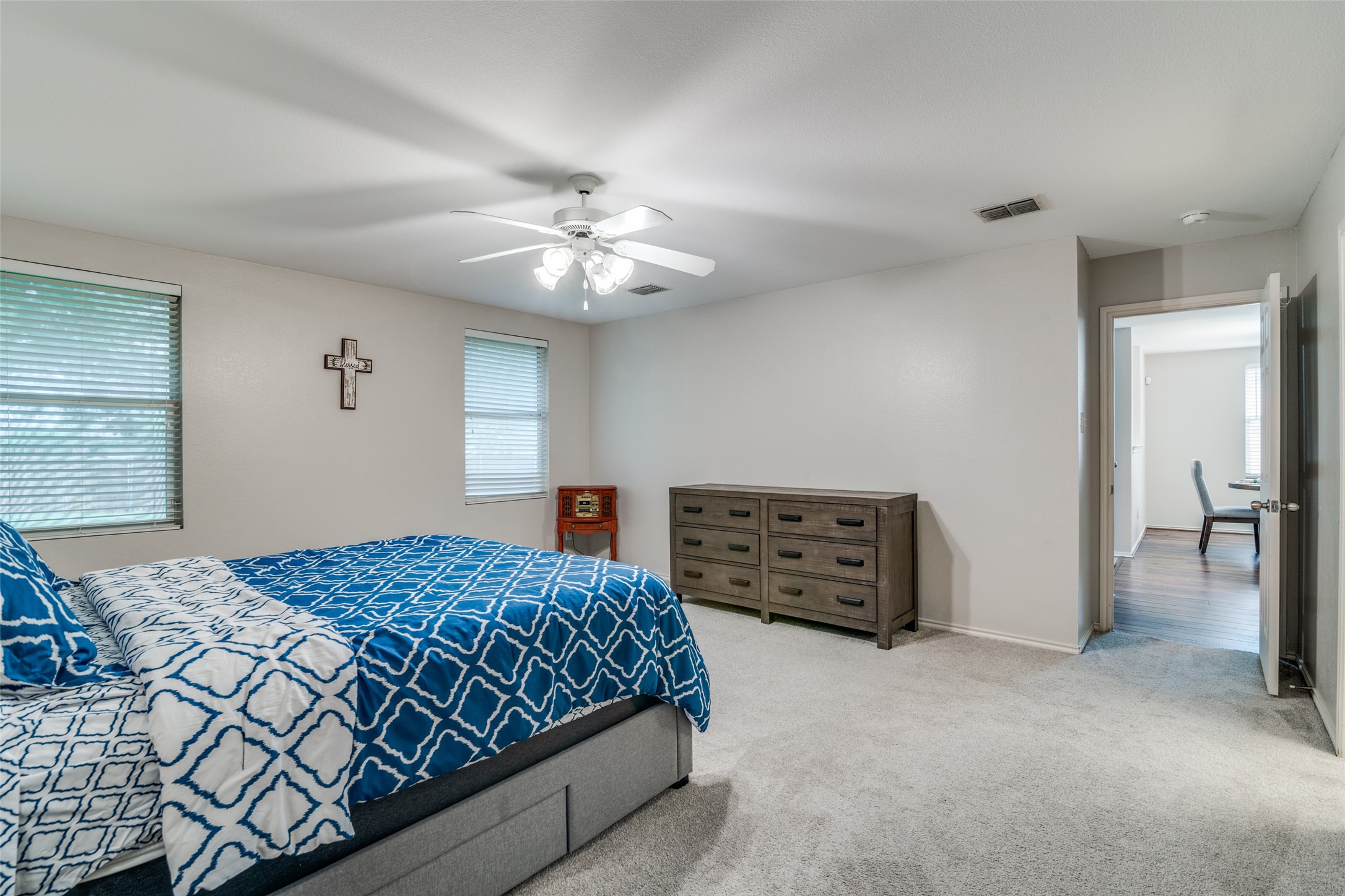 719 Gallant Court