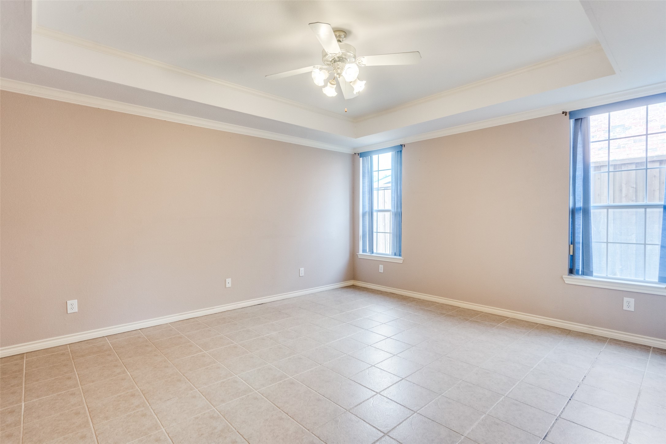 1521 Santa Fe Trail