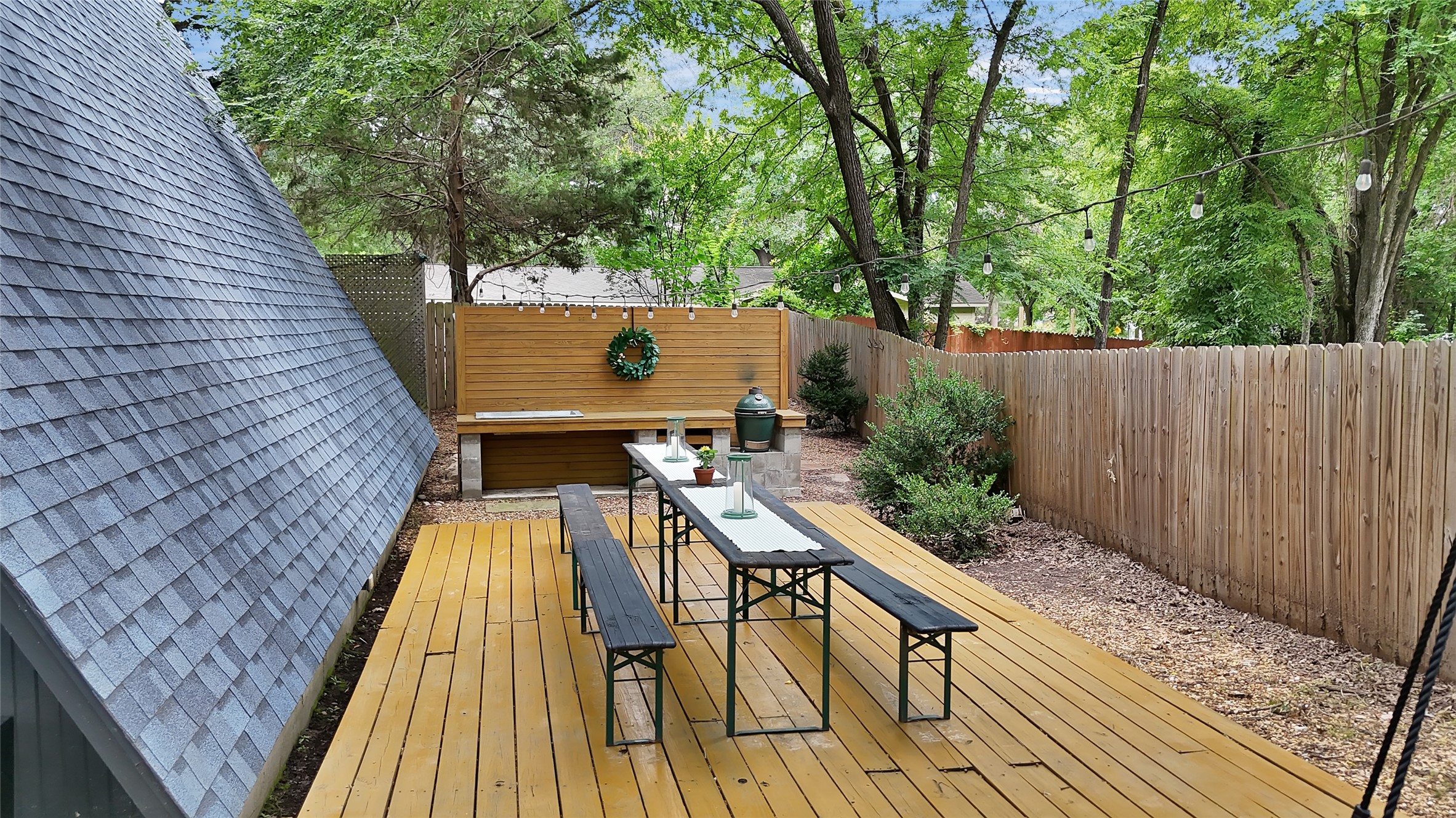 120 Lakeway Lane