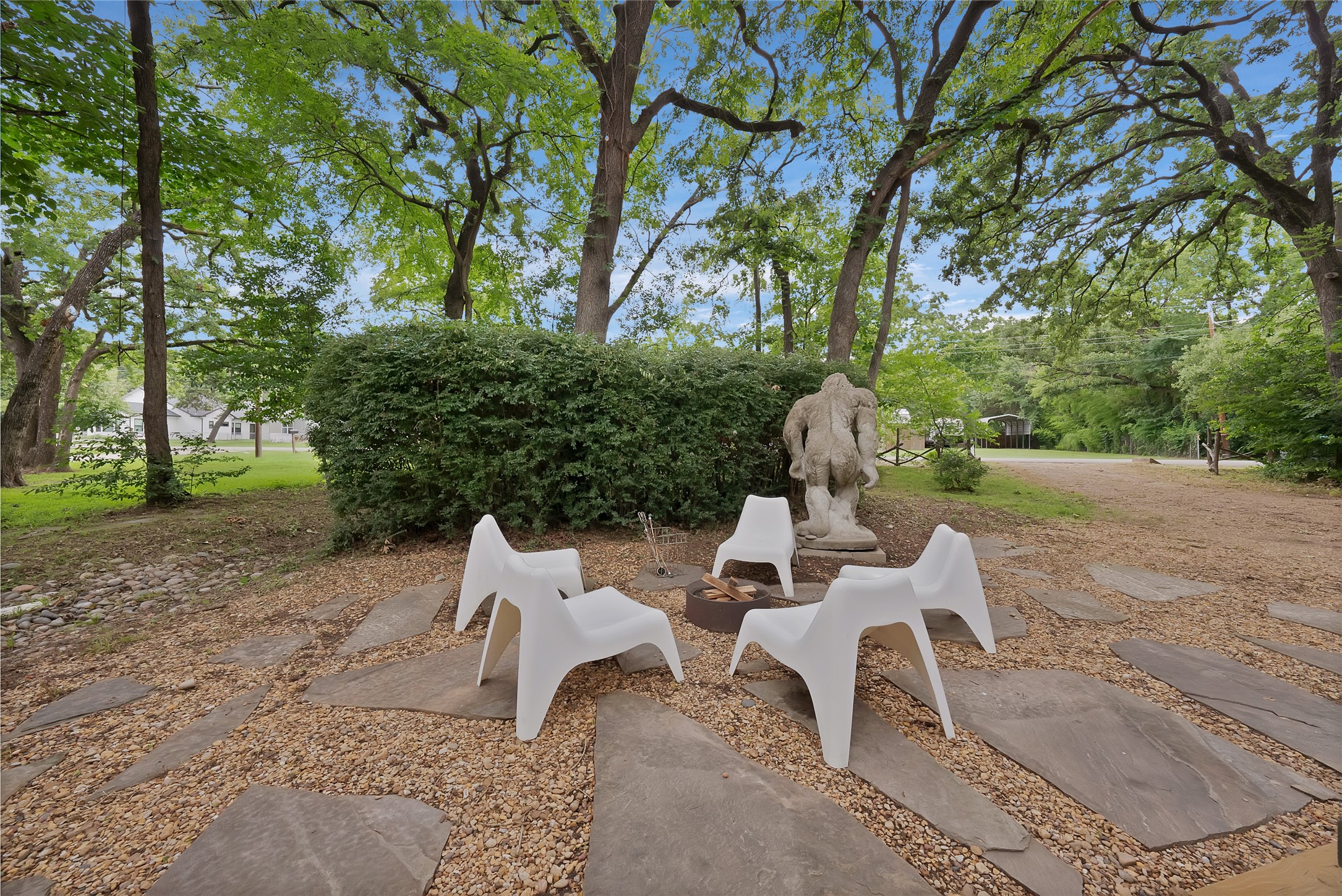120 Lakeway Lane