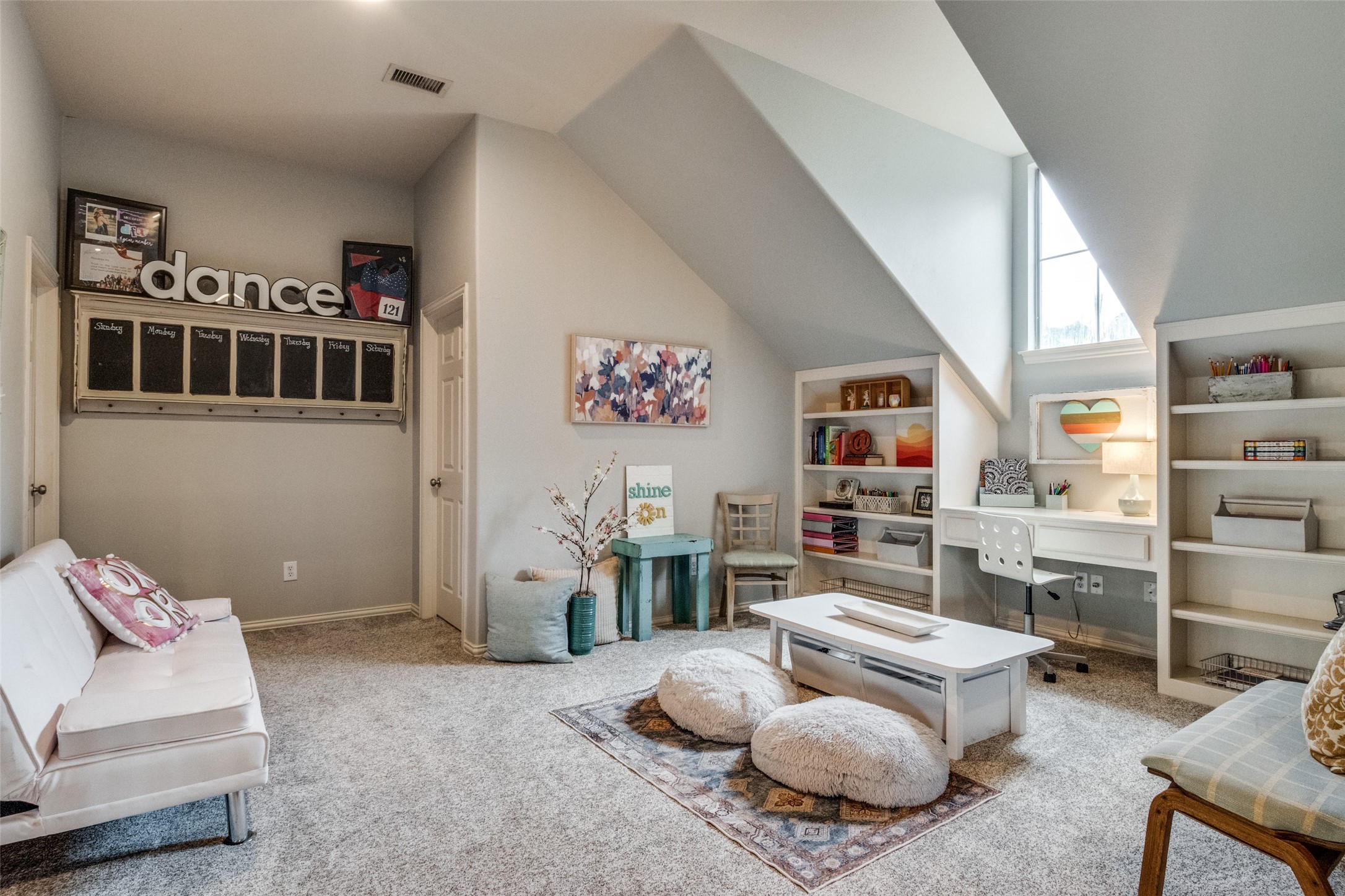 830 Mustang Ridge Drive