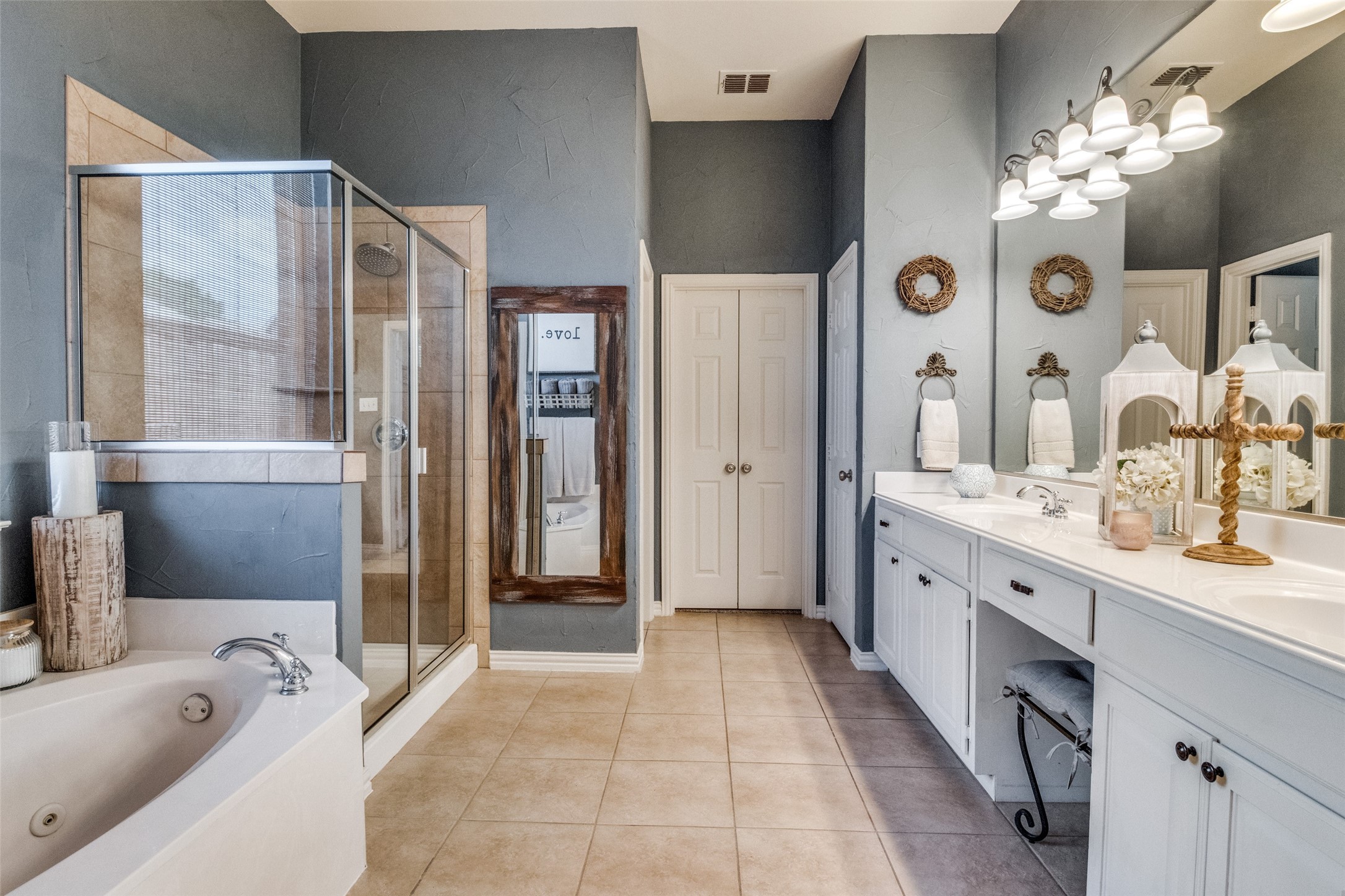 830 Mustang Ridge Drive