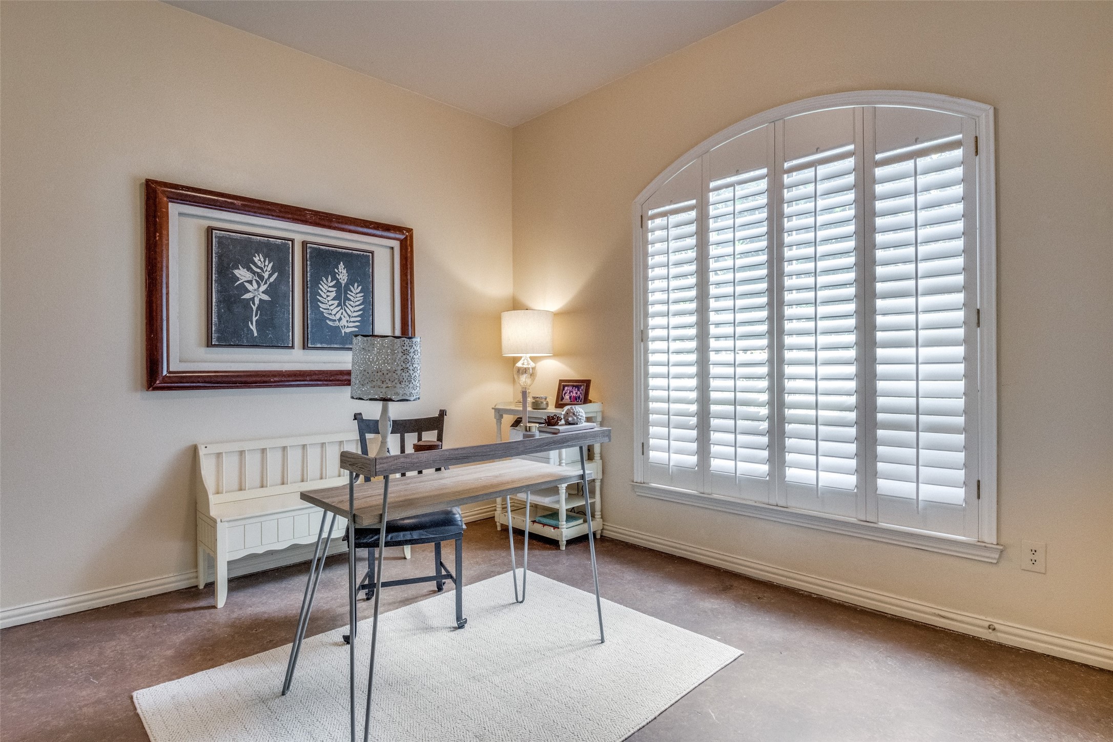 830 Mustang Ridge Drive